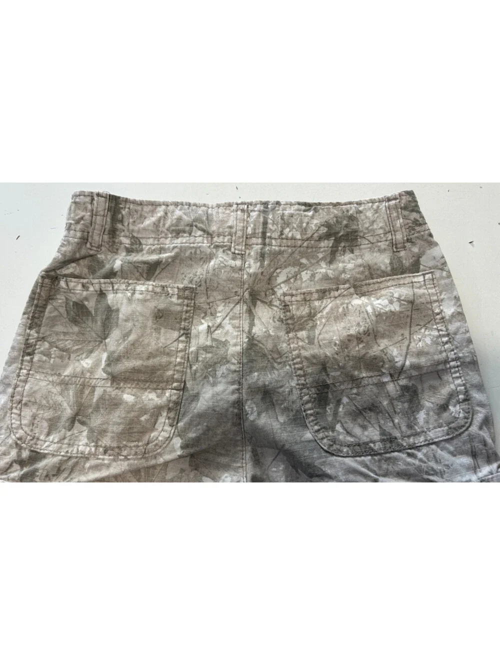 Old Navy Boys Light Camo Cargo Pants Size 12 Slim Baggy